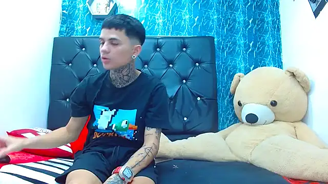 exotic hot couple online show from January 17, 12:31 am