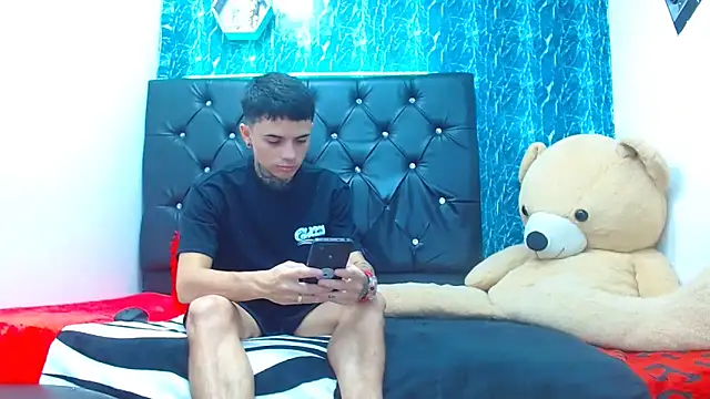 exotic hot couple online show from January 30, 12:07 am