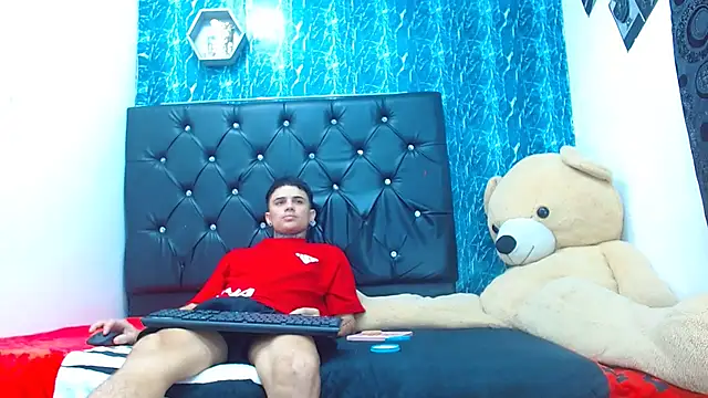 exotic hot couple online show from January 31, 1:22 am