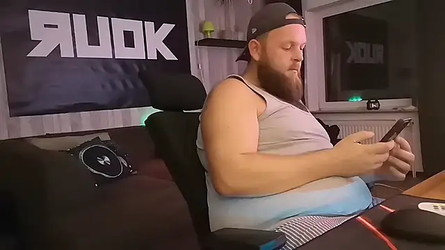 TinyDickBear online show from September 10, 7:14 pm