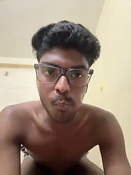 funcracker online show from December 18, 4:57 pm