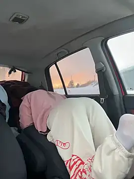 JulliaVegas online show from January 12, 9:51 am