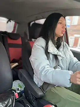 JulliaVegas online show from February 20, 2:07 am