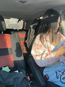 JulliaVegas online show from March 22, 1:54 am