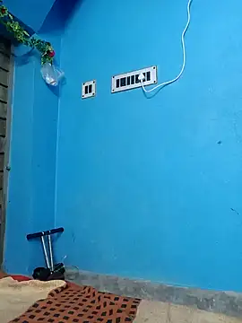 Hot-Manshi2 online show from February 22, 6:41 pm