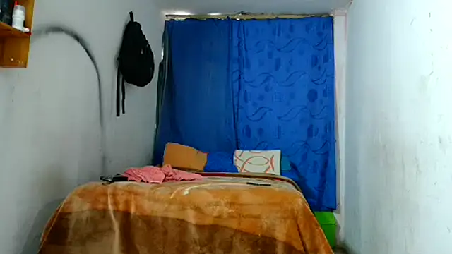 pecadodulce123 online show from March 21, 5:56 pm