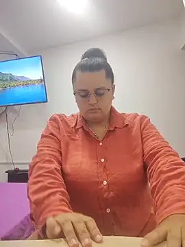 Miss balloonsmila online show from September 15, 10:54 pm