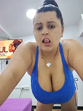 Miss balloonsmila online show from October 9, 5:27 am