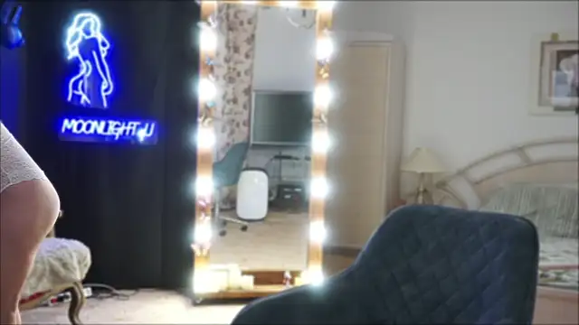 moonlight4u online show from March 21, 4:39 am