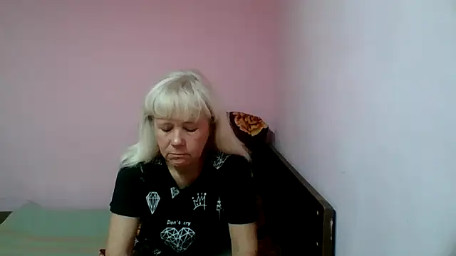 sakura blonde online show from February 18, 6:59 am