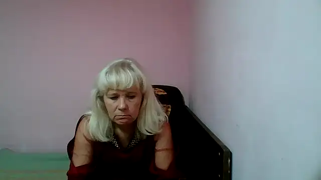 sakura blonde online show from February 19, 4:55 pm