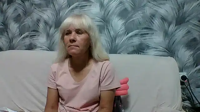 sakura blonde online show from October 2, 6:20 am