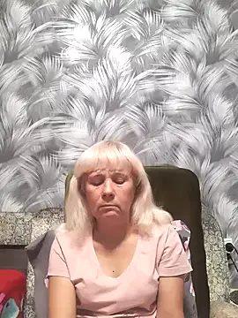 sakura blonde online show from October 8, 7:28 am