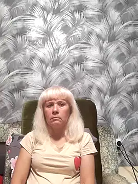 sakura blonde online show from November 6, 5:58 pm