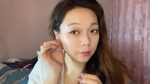 Z30966903S online show from February 12, 10:14 am