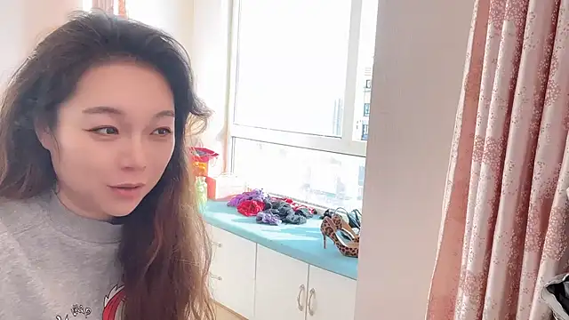 Z30966903S online show from February 27, 9:32 am