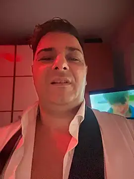 SecretlyDD online show from February 11, 3:18 pm