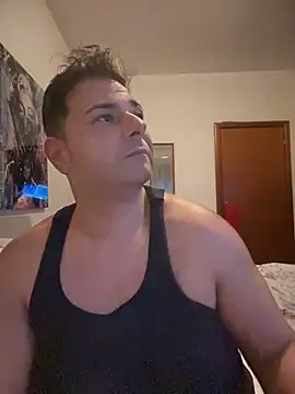 SecretlyDD online show from February 18, 4:59 pm