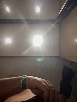 SecretlyDD online show from February 25, 12:03 am