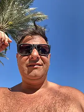 SecretlyDD online show from March 1, 12:56 pm