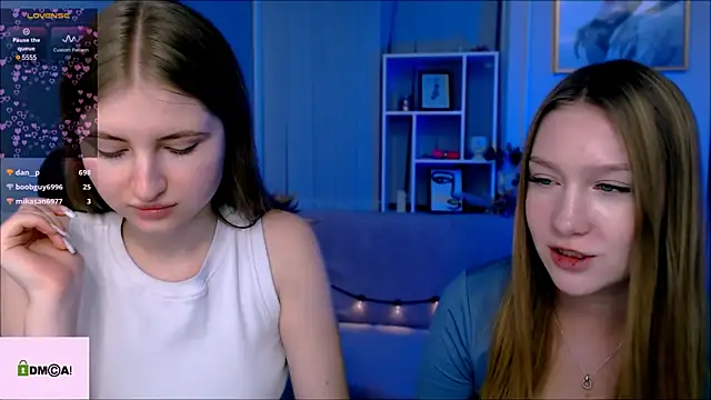 Snapshot of playful_sophie chatting on January 5, 3:02 pm playful sophie online show from January 5, 3:02 pm