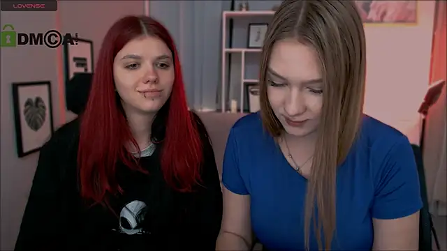 Snapshot of playful_sophie chatting on January 21, 2:05 pm playful sophie online show from January 21, 2:05 pm