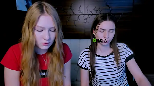 Snapshot of playful_sophie chatting on January 25, 11:55 am playful sophie online show from January 25, 11:55 am