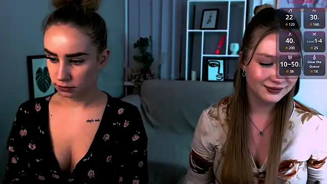 Snapshot of playful_sophie chatting on February 3, 8:57 pm playful sophie online show from February 3, 8:57 pm