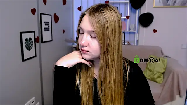 Snapshot of playful_sophie chatting on February 23, 12:27 pm playful sophie online show from February 23, 12:27 pm