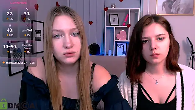 Snapshot of playful_sophie chatting on March 1, 4:54 pm playful sophie online show from March 1, 4:54 pm