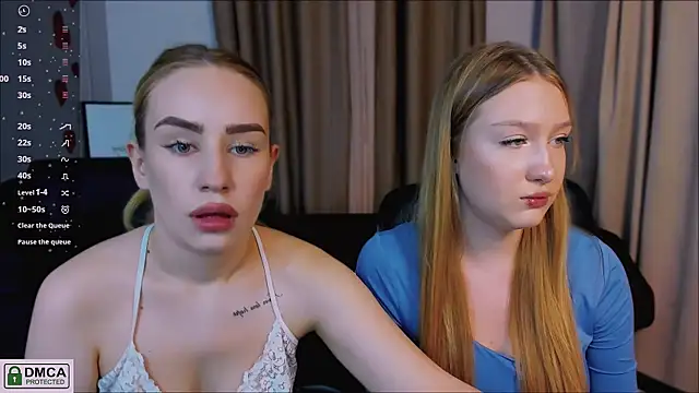 Snapshot of playful_sophie chatting on March 18, 8:48 pm playful sophie online show from March 18, 8:48 pm