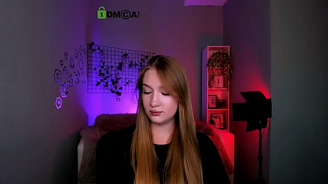 Snapshot of playful_sophie chatting on September 25, 7:39 pm playful sophie online show from September 25, 7:39 pm