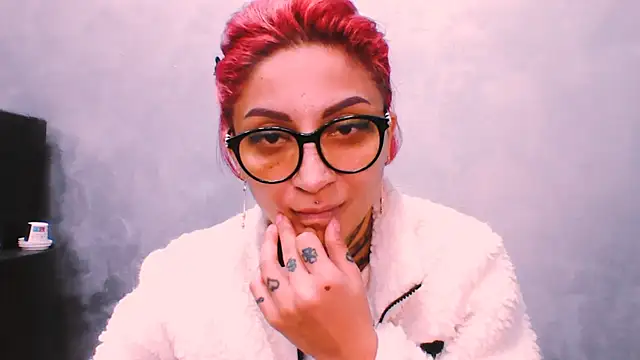 Snapshot of Lucky_Deniz chatting on November 30, 8:51 am Lucky Deniz online show from November 30, 8:51 am