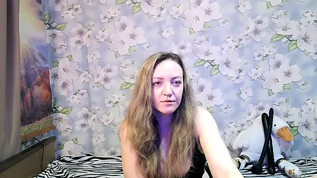 Snapshot of KattyLuuu chatting on October 4, 9:02 pm KattyLuuu online show from October 4, 9:02 pm