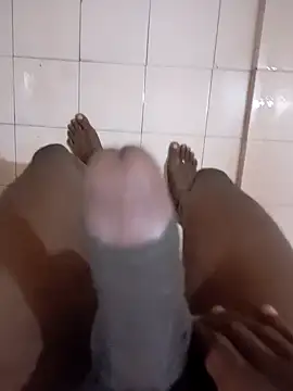 Snapshot of tharu111111 chatting on January 19, 12:17 pm tharu111111 online show from January 19, 12:17 pm