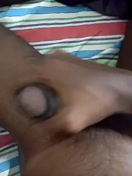 Snapshot of tharu111111 chatting on January 21, 5:41 pm tharu111111 online show from January 21, 5:41 pm