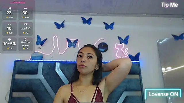 Roxan Fox- online show from September 19, 1:40 am