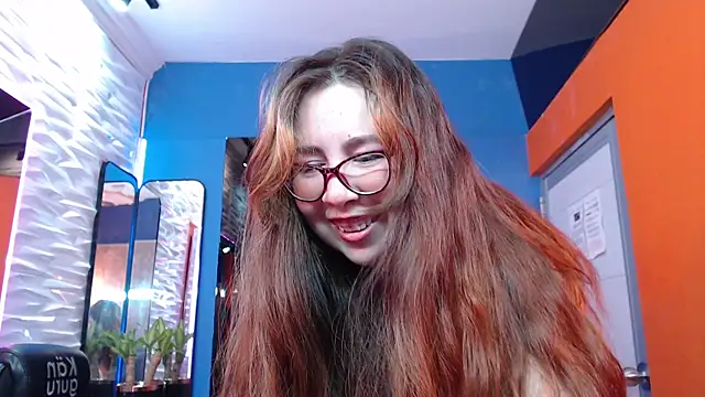 chloe prg online show from February 21, 4:16 pm