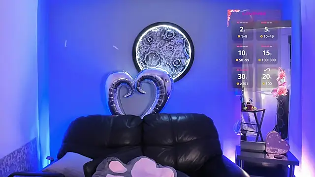 Camillesanto online show from February 13, 1:40 am