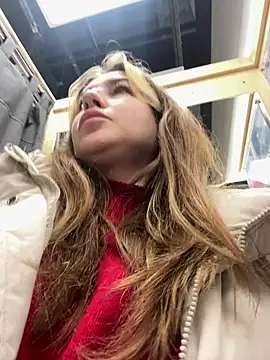 MayaMystic online show from February 10, 9:25 am