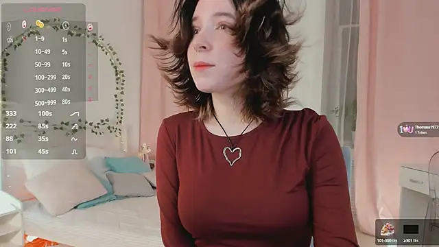 lilithlunna online show from February 28, 4:20 pm