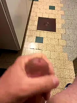 mikiss789 online show from November 2, 4:15 am