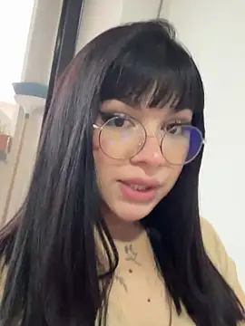 RoseCassie online show from March 11, 8:53 pm