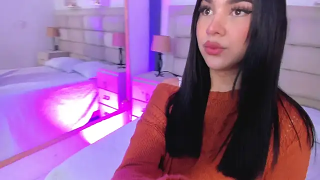 RoseCassie online show from September 20, 1:56 pm