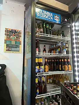 Snapshot of lauraltt chatting on November 9, 7:01 pm lauraltt online show from November 9, 7:01 pm