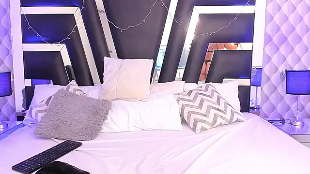 caroo gomeez online show from March 21, 3:46 pm