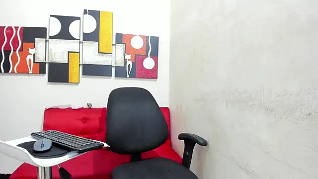 Mariana 16  online show from January 29, 1:27 am