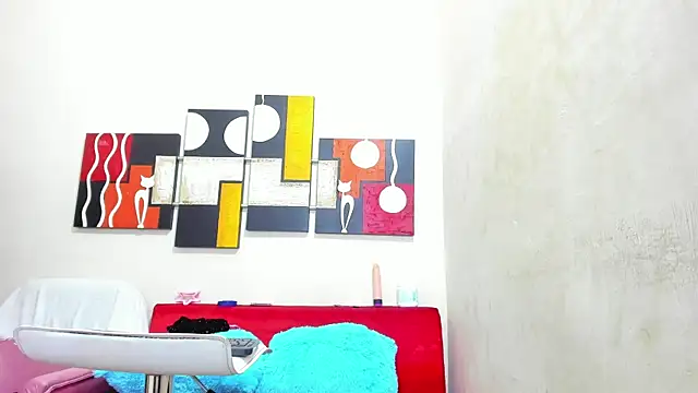 Mariana 16  online show from March 11, 11:26 pm