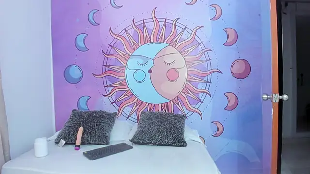 Mariana 16  online show from September 23, 7:28 pm