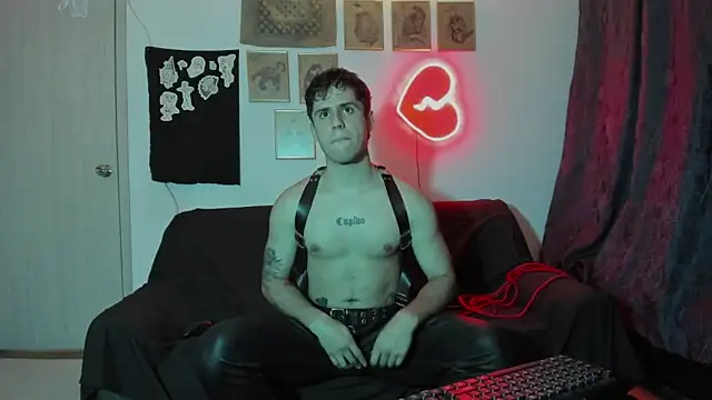 Antonello Vannucci online show from January 11, 8:21 pm